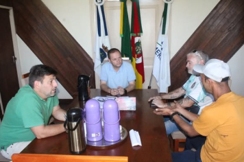Visita do Diretor de Desporto, Álvaro Lucas, e o desportista Thiago Ritta