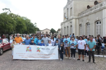 PEDRO OSÓRIO REALIZA A 4ª CAMINHADA DE CONSCIENTIZAÇÃO DO TEA