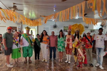 CRAS COMEMORA O CARNAVAL COM GRANDE FOLIA
