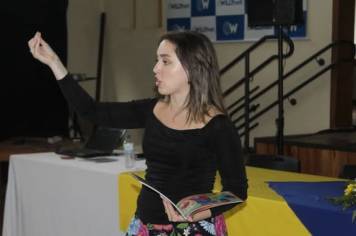 SEMANECA SEGUE COM INTENSA PROGRAMAÇÃO EM PEDRO OSÓRIO: ANNA LUIZA CALIXTO REALIZA PALESTRA SOBRE SAÚDE E DIREITOS DA CRIANÇA E DO ADOLESCENTE