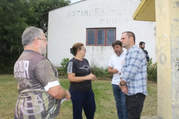 PREFEITURA NO BAIRRO REALIZA ATENDIMENTOS E AÇÕES NO BAIRRO SANTA TEREZA