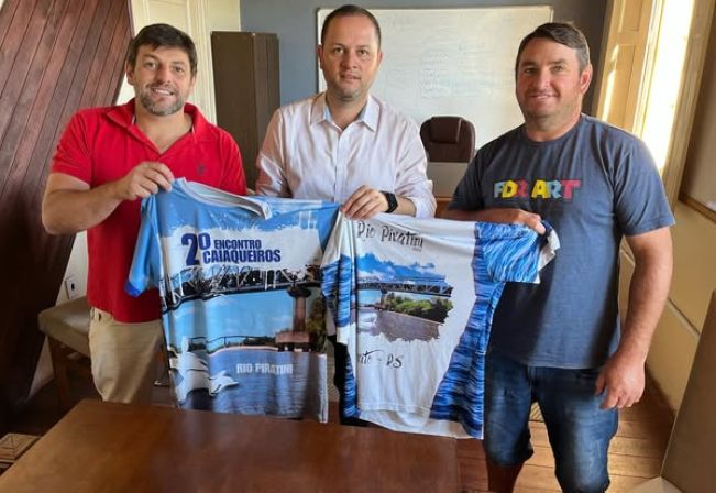 PREFEITURA RECEBE CONVITE PARA O 3º ENCONTRO DE CAIAQUEIROS