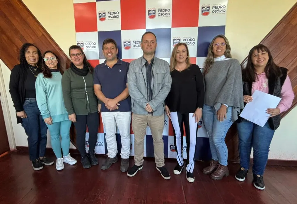 Administração Municipal discute turno integral