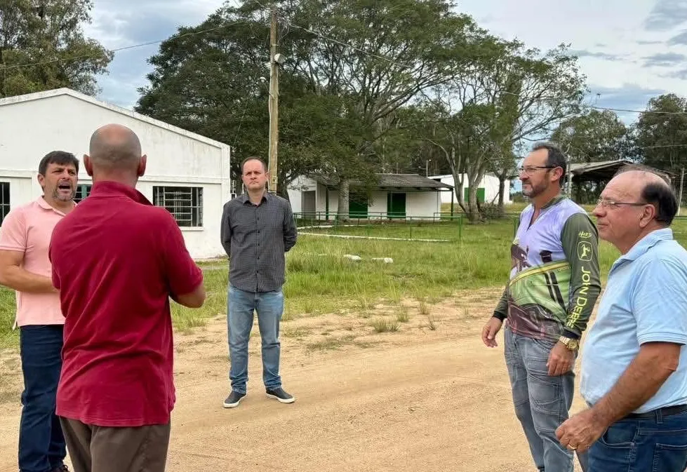 PREFEITURA E SINDICATO CONVERSAM SOBRE COMODATO