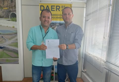 PREFEITO SE REÚNE EM PORTO ALEGRE E AVANÇA EM MUNICIPALIZAÇÃO DA ERS 706
