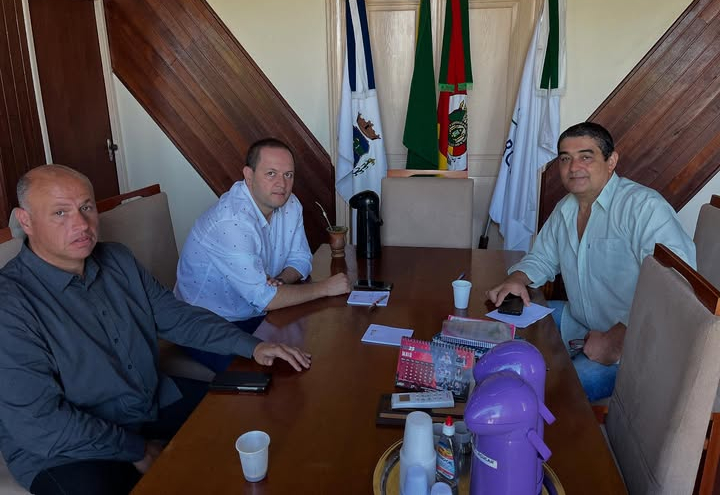 MUNICÍPIO DISCUTE REALIZAÇÃO DA 2ª SEMANECA