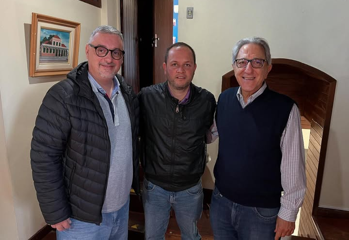 Visita do assessor do deputado federal Daniel Trzeciak, Diego Knorr, acompanhado de Carlinhos Knorr