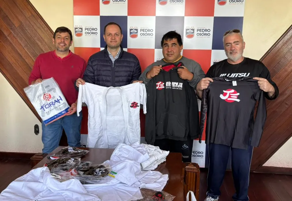VIVA A VIDA JIU JITSU FEZ TREINO DE COMPETIÇÃO